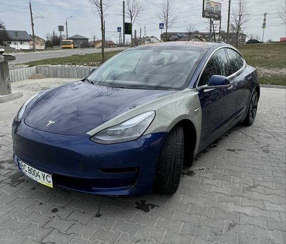 Синий Тесла Модель 3, объемом двигателя 0 л и пробегом 109 тыс. км за 14750 $, фото 5 на Automoto.ua