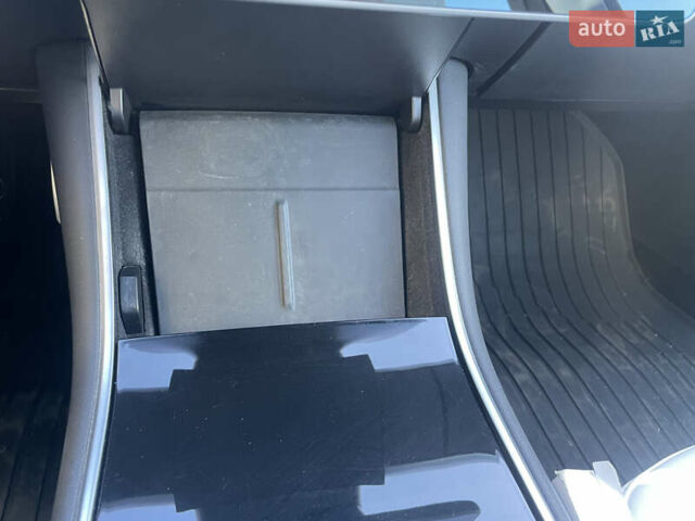 Синій Тесла Модель 3, об'ємом двигуна 0 л та пробігом 133 тис. км за 21621 $, фото 22 на Automoto.ua