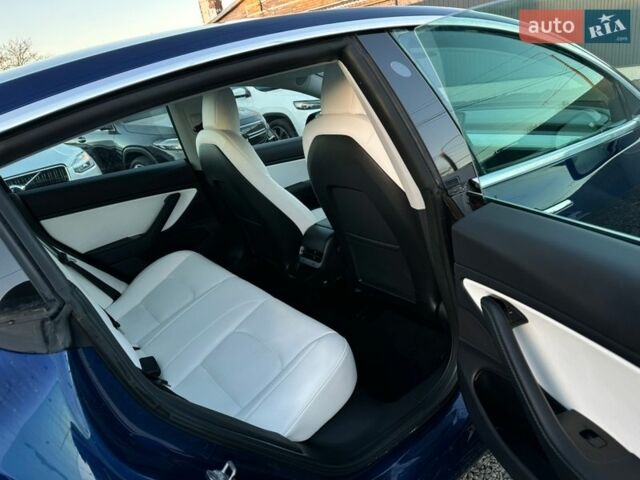 Синий Тесла Модель 3, объемом двигателя 0 л и пробегом 155 тыс. км за 17800 $, фото 57 на Automoto.ua