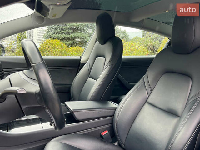 Синий Тесла Модель 3, объемом двигателя 0 л и пробегом 151 тыс. км за 17850 $, фото 8 на Automoto.ua