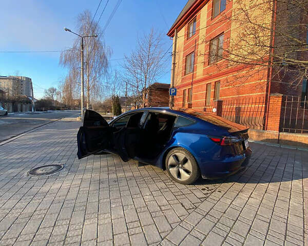 Синій Тесла Модель 3, об'ємом двигуна 0 л та пробігом 111 тис. км за 17000 $, фото 11 на Automoto.ua