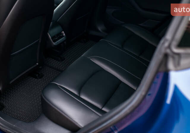 Синий Тесла Модель 3, объемом двигателя 0 л и пробегом 77 тыс. км за 18999 $, фото 27 на Automoto.ua