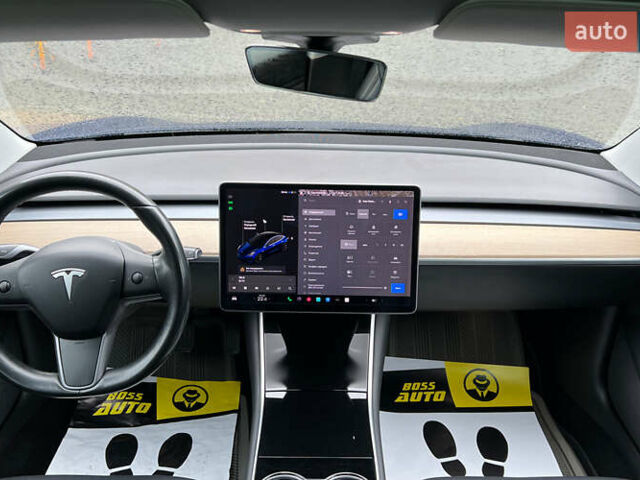 Синий Тесла Модель 3, объемом двигателя 0 л и пробегом 151 тыс. км за 17850 $, фото 13 на Automoto.ua