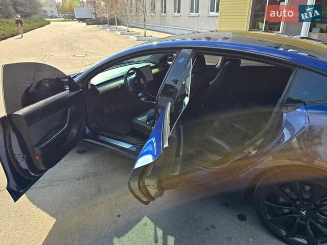 Синій Тесла Модель 3, об'ємом двигуна 0 л та пробігом 76 тис. км за 16700 $, фото 46 на Automoto.ua