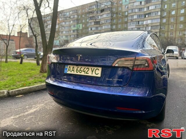 Синій Тесла Модель 3, об'ємом двигуна 0 л та пробігом 120 тис. км за 17000 $, фото 4 на Automoto.ua