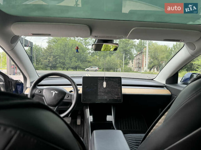 Синій Тесла Модель 3, об'ємом двигуна 0 л та пробігом 70 тис. км за 24000 $, фото 11 на Automoto.ua