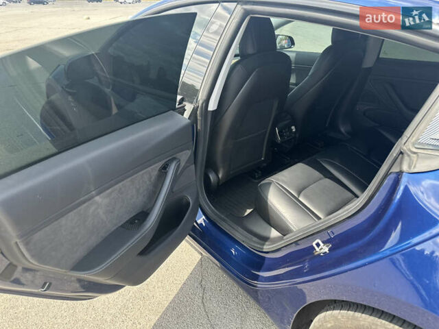 Синий Тесла Модель 3, объемом двигателя 0 л и пробегом 90 тыс. км за 19000 $, фото 9 на Automoto.ua