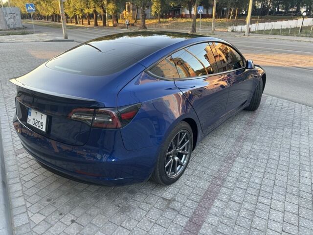 Синий Тесла Модель 3, объемом двигателя 0 л и пробегом 118 тыс. км за 16000 $, фото 6 на Automoto.ua