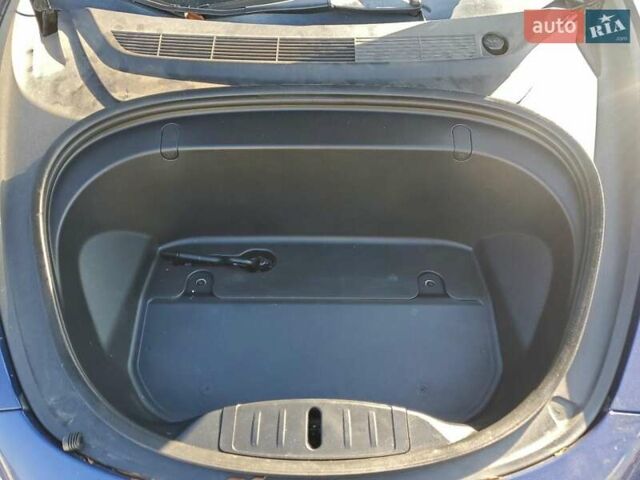 Синій Тесла Модель 3, об'ємом двигуна 0 л та пробігом 149 тис. км за 5500 $, фото 10 на Automoto.ua