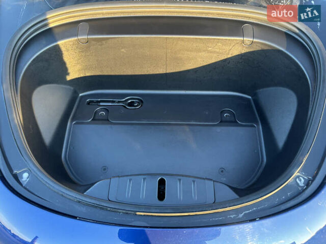 Синий Тесла Модель 3, объемом двигателя 0 л и пробегом 122 тыс. км за 16500 $, фото 12 на Automoto.ua