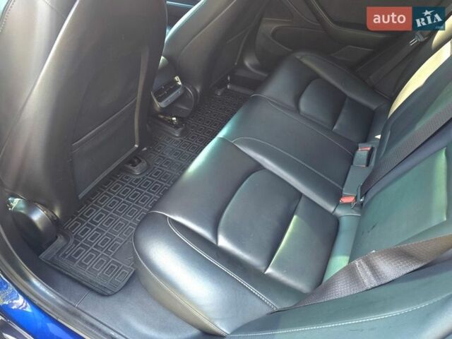 Синій Тесла Модель 3, об'ємом двигуна 0 л та пробігом 76 тис. км за 16700 $, фото 47 на Automoto.ua