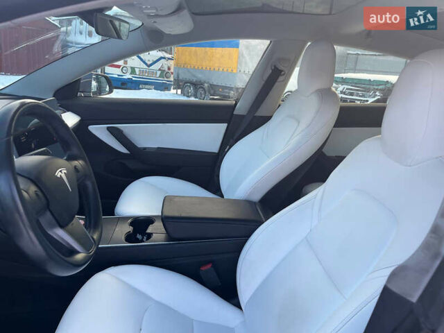 Синий Тесла Модель 3, объемом двигателя 0 л и пробегом 166 тыс. км за 17800 $, фото 10 на Automoto.ua