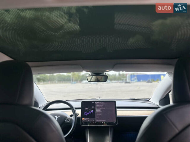 Синий Тесла Модель 3, объемом двигателя 0 л и пробегом 90 тыс. км за 19000 $, фото 13 на Automoto.ua