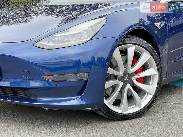 Синий Тесла Модель 3, объемом двигателя 0 л и пробегом 118 тыс. км за 21000 $, фото 23 на Automoto.ua