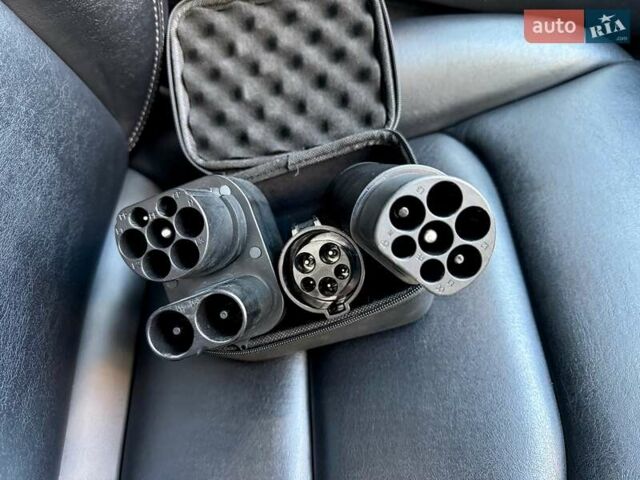 Синий Тесла Модель 3, объемом двигателя 0 л и пробегом 154 тыс. км за 16800 $, фото 26 на Automoto.ua