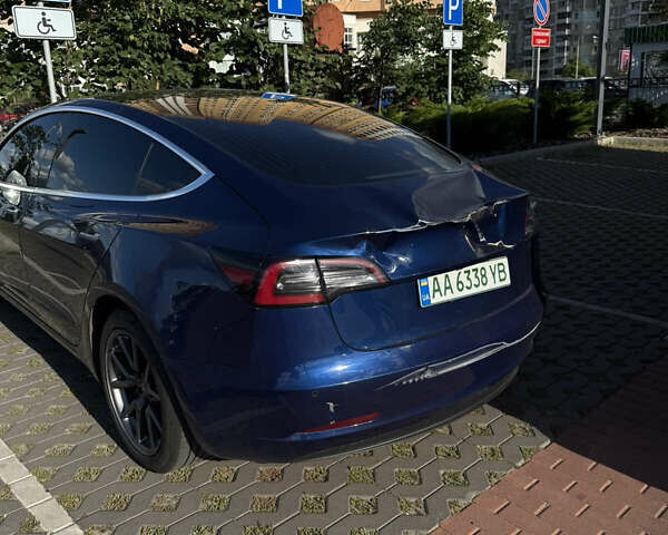 Синій Тесла Модель 3, об'ємом двигуна 0 л та пробігом 100 тис. км за 13800 $, фото 17 на Automoto.ua