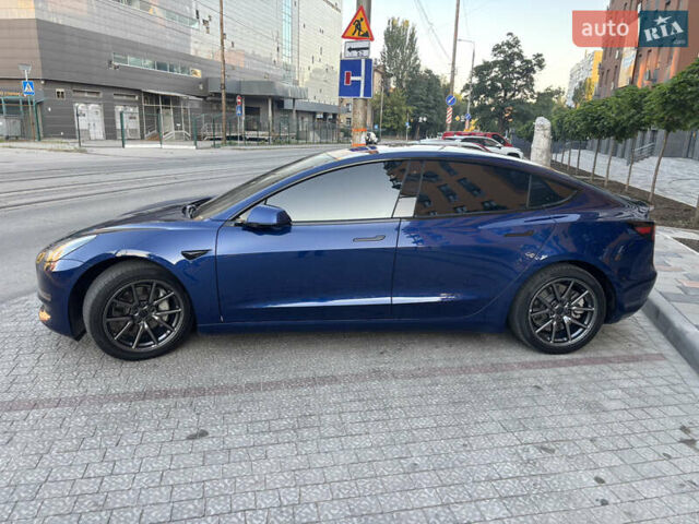 Синий Тесла Модель 3, объемом двигателя 0 л и пробегом 118 тыс. км за 17000 $, фото 4 на Automoto.ua