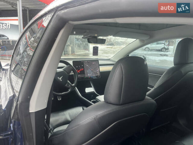 Синий Тесла Модель 3, объемом двигателя 0 л и пробегом 153 тыс. км за 14999 $, фото 20 на Automoto.ua