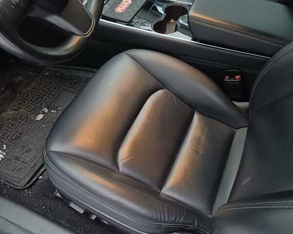 Синій Тесла Модель 3, об'ємом двигуна 0 л та пробігом 122 тис. км за 19800 $, фото 20 на Automoto.ua