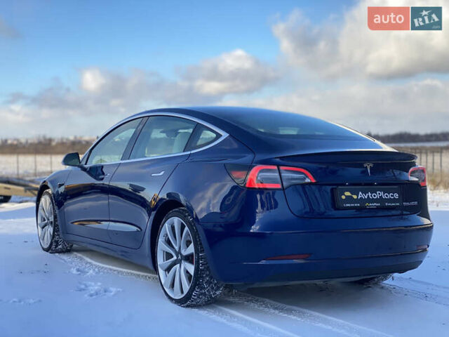 Синий Тесла Модель 3, объемом двигателя 0 л и пробегом 155 тыс. км за 17800 $, фото 6 на Automoto.ua