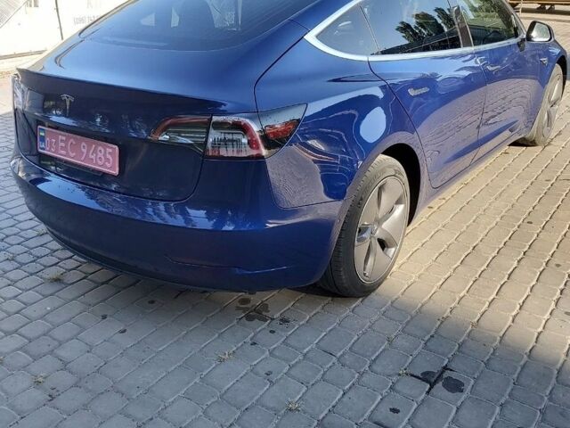 Синій Тесла Модель 3, об'ємом двигуна 0 л та пробігом 47 тис. км за 18000 $, фото 2 на Automoto.ua