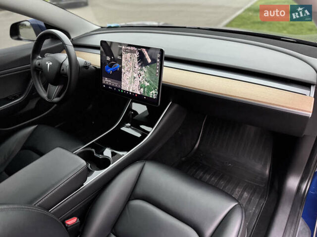 Синий Тесла Модель 3, объемом двигателя 0 л и пробегом 114 тыс. км за 19500 $, фото 16 на Automoto.ua