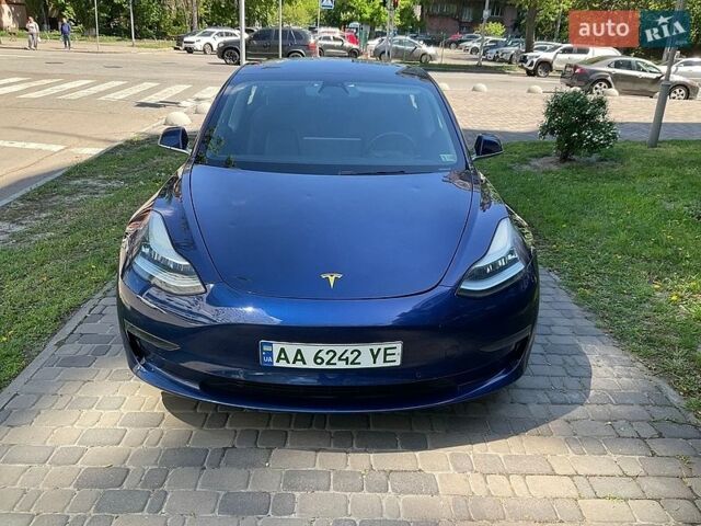 Синий Тесла Модель 3, объемом двигателя 0 л и пробегом 111 тыс. км за 14200 $, фото 1 на Automoto.ua