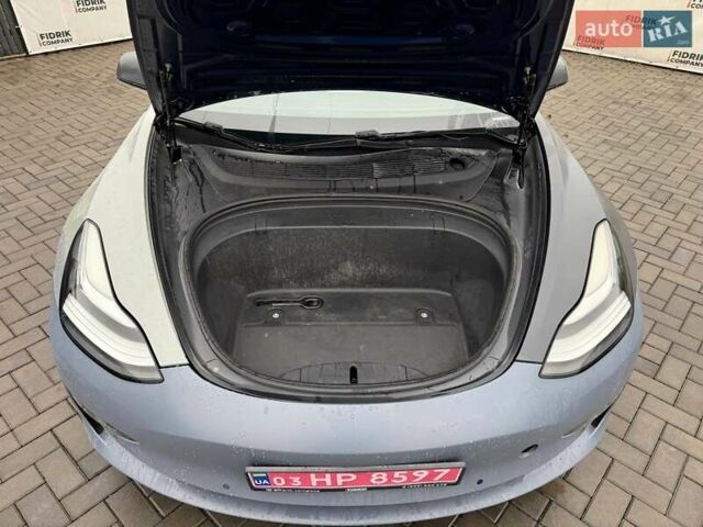Синій Тесла Модель 3, об'ємом двигуна 0 л та пробігом 129 тис. км за 11700 $, фото 8 на Automoto.ua