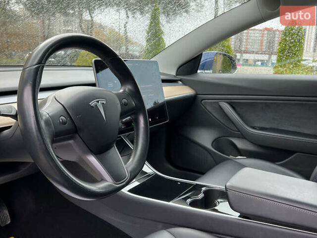 Синий Тесла Модель 3, объемом двигателя 0 л и пробегом 151 тыс. км за 17850 $, фото 9 на Automoto.ua