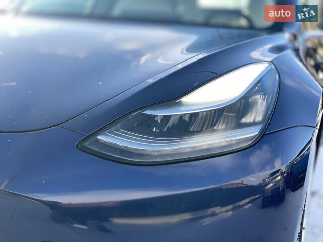 Синий Тесла Модель 3, объемом двигателя 0 л и пробегом 155 тыс. км за 17800 $, фото 39 на Automoto.ua