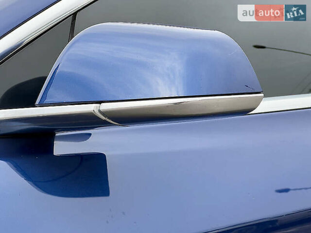 Синий Тесла Модель 3, объемом двигателя 0 л и пробегом 118 тыс. км за 21000 $, фото 5 на Automoto.ua