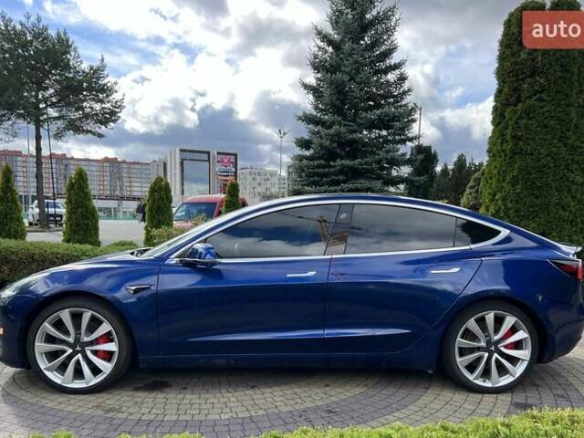 Тесла Модель 3 2019 у Львові на Automoto.ua Синій Тесла Модель 3, об'ємом двигуна 0 л та пробігом 130 тис. км за 16700 $, фото 3 на Automoto.ua