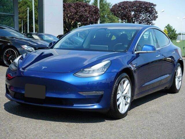 Синій Тесла Модель 3, об'ємом двигуна 0 л та пробігом 61 тис. км за 7998 $, фото 2 на Automoto.ua