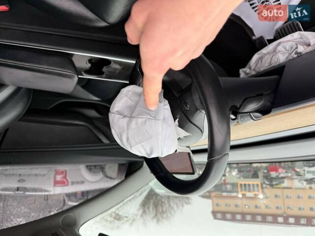 Синій Тесла Модель 3, об'ємом двигуна 0 л та пробігом 129 тис. км за 11700 $, фото 18 на Automoto.ua