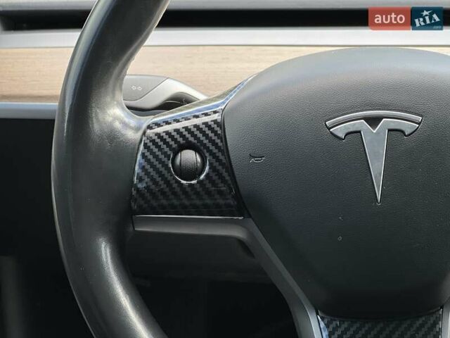 Тесла Модель 3 2019 у Львові на Automoto.ua Синій Тесла Модель 3, об'ємом двигуна 0 л та пробігом 130 тис. км за 16700 $, фото 12 на Automoto.ua