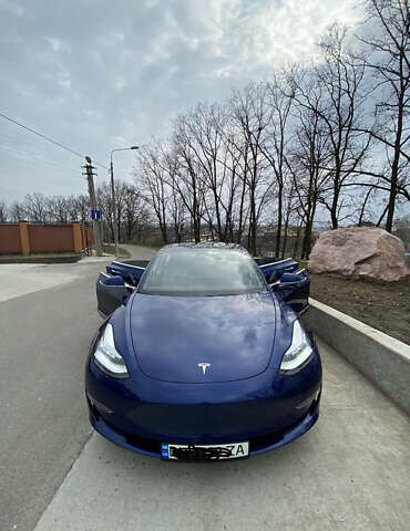 Синий Тесла Модель 3, объемом двигателя 0 л и пробегом 40 тыс. км за 35000 $, фото 1 на Automoto.ua