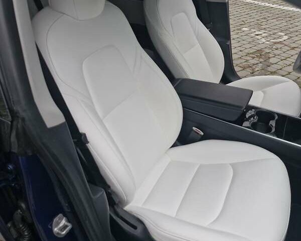 Синий Тесла Модель 3, объемом двигателя 0 л и пробегом 106 тыс. км за 18100 $, фото 16 на Automoto.ua