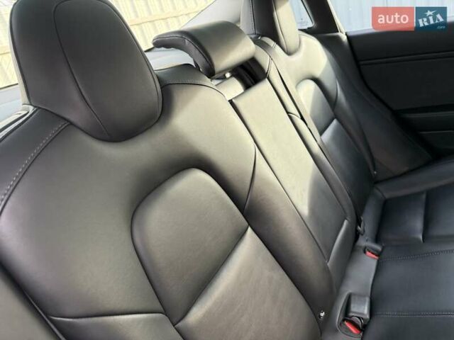 Синій Тесла Модель 3, об'ємом двигуна 0 л та пробігом 149 тис. км за 12899 $, фото 16 на Automoto.ua