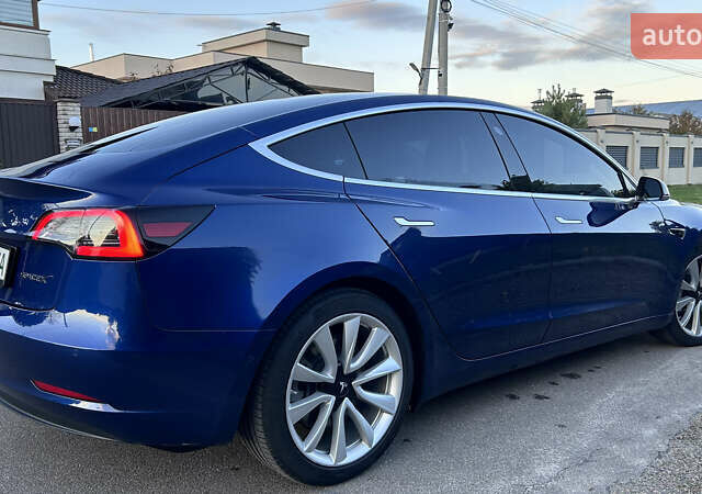 Синій Тесла Модель 3, об'ємом двигуна 0 л та пробігом 190 тис. км за 17200 $, фото 8 на Automoto.ua