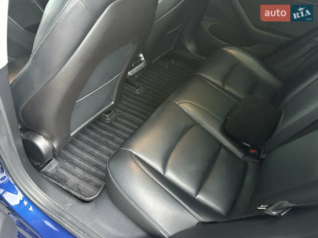 Синий Тесла Модель 3, объемом двигателя 0 л и пробегом 80 тыс. км за 15900 $, фото 49 на Automoto.ua