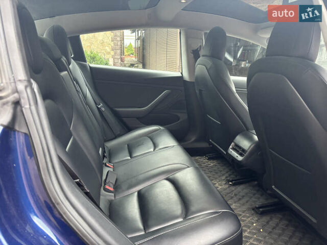 Синій Тесла Модель 3, об'ємом двигуна 0 л та пробігом 187 тис. км за 17000 $, фото 9 на Automoto.ua