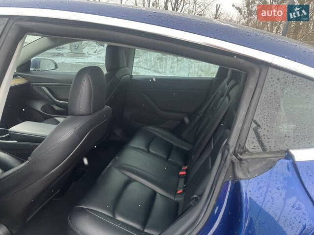 Синий Тесла Модель 3, объемом двигателя 0 л и пробегом 153 тыс. км за 14999 $, фото 19 на Automoto.ua