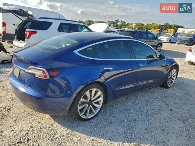 Синій Тесла Модель 3, об'ємом двигуна 0 л та пробігом 149 тис. км за 5500 $, фото 3 на Automoto.ua