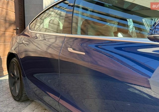 Синій Тесла Модель 3, об'ємом двигуна 0 л та пробігом 110 тис. км за 17000 $, фото 18 на Automoto.ua