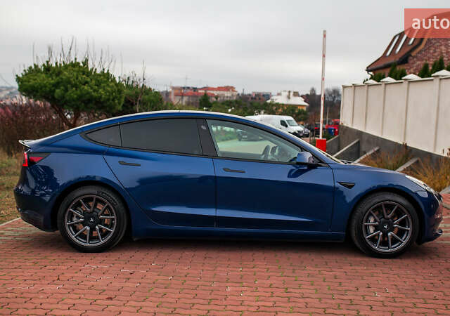 Синій Тесла Модель 3, об'ємом двигуна 0 л та пробігом 77 тис. км за 19999 $, фото 11 на Automoto.ua