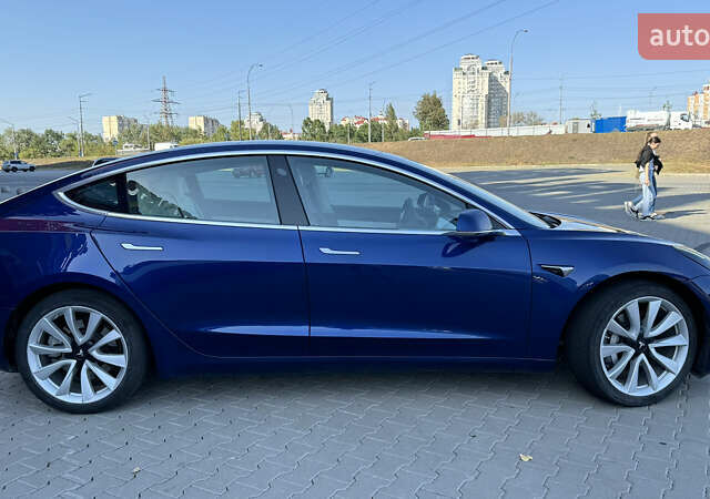 Синий Тесла Модель 3, объемом двигателя 0 л и пробегом 75 тыс. км за 20500 $, фото 3 на Automoto.ua