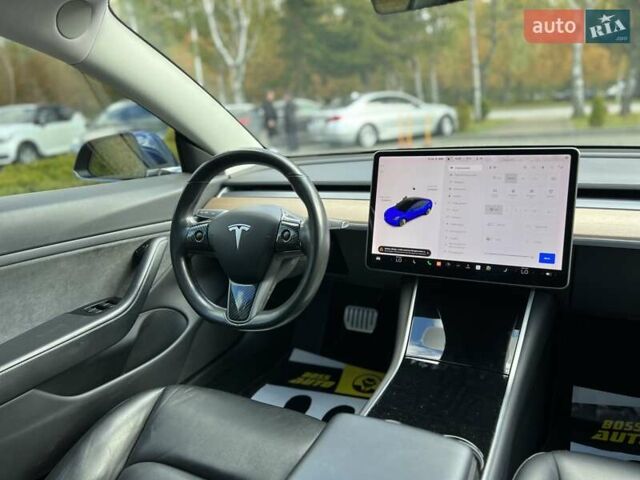 Тесла Модель 3 2019 у Львові на Automoto.ua Синій Тесла Модель 3, об'ємом двигуна 0 л та пробігом 130 тис. км за 16700 $, фото 17 на Automoto.ua