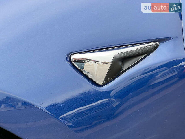 Синий Тесла Модель 3, объемом двигателя 0 л и пробегом 118 тыс. км за 21000 $, фото 2 на Automoto.ua