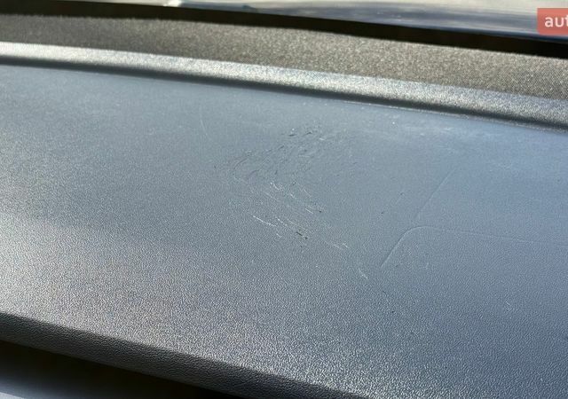 Синій Тесла Модель 3, об'ємом двигуна 0 л та пробігом 110 тис. км за 17000 $, фото 19 на Automoto.ua