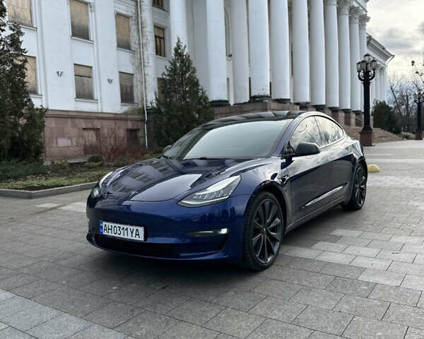 Синий Тесла Модель 3, объемом двигателя 0 л и пробегом 102 тыс. км за 18999 $, фото 1 на Automoto.ua